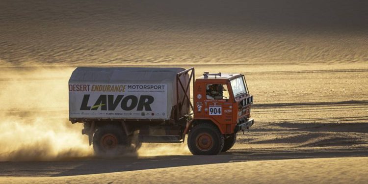 Desert endurance motorsport dakar classic